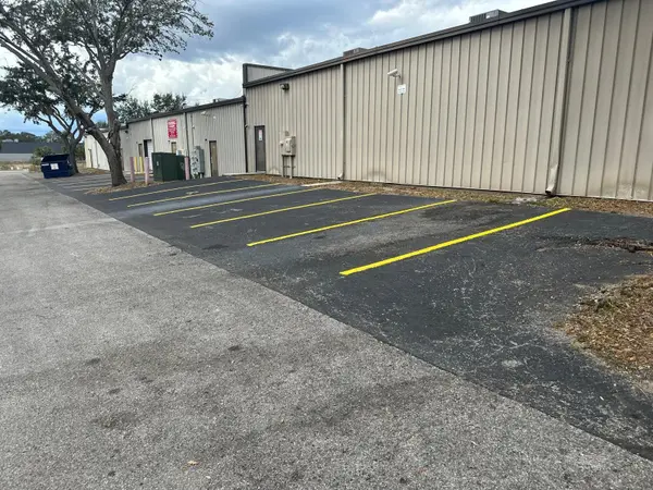 1727 E BUSCH BLVD, Tampa, FL 33612