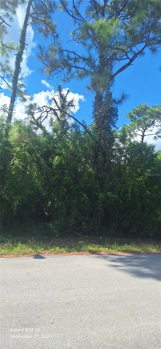 526 OSAGE AVE S, Lehigh Acres, FL 33974
