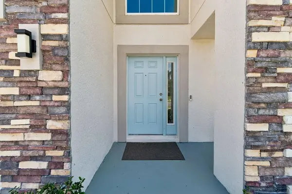 16011 SONOMA GROVE CIR, Tampa, FL 33647