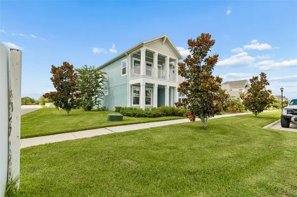28692 COZY CREEK DR, Wesley Chapel, FL 33543