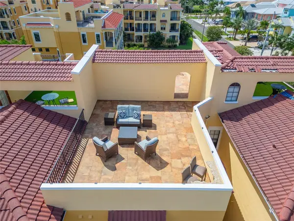 6407 MAYRA SHORES LN, Apollo Beach, FL 33572
