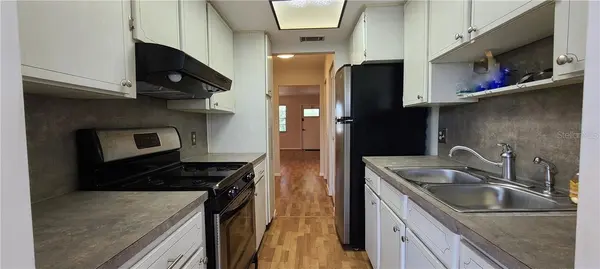 911 WASHINGTON AVE #305, Largo, FL 33770