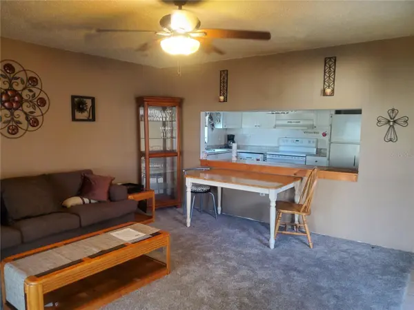 7701 STARKEY RD #316, Seminole, FL 33777
