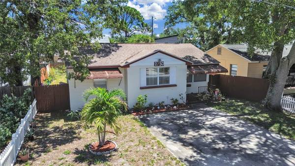 2730 EDWARDS AVE S, St Petersburg, FL 33705