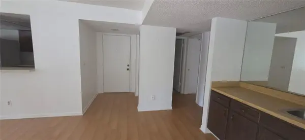 700 STARKEY RD #1224, Largo, FL 33771