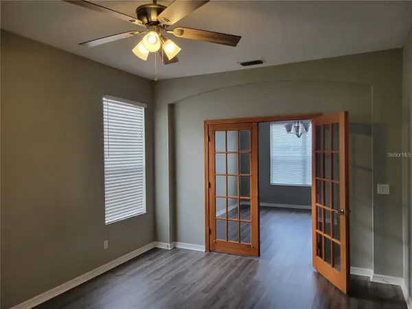 7215 COLONIAL LAKE DR, Riverview, FL 33578