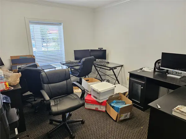 28960 US HIGHWAY 19 N #102, Clearwater, FL 33761