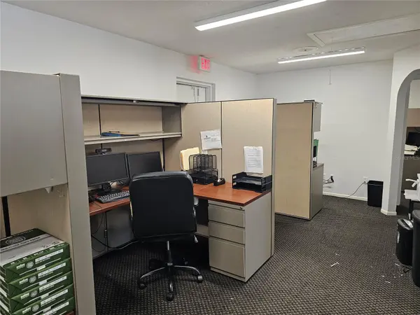28960 US HIGHWAY 19 N #102, Clearwater, FL 33761