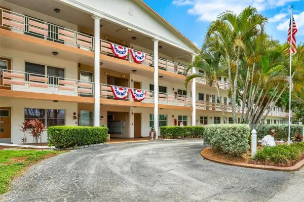 6015 19TH ST N #302, St Petersburg, FL 33714