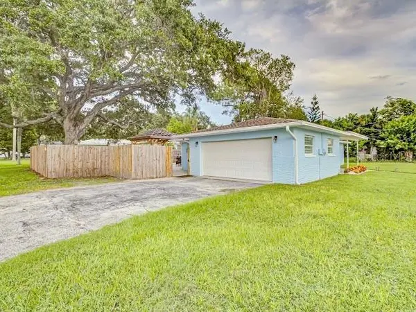5151 DUHME RD, St Petersburg, FL 33708