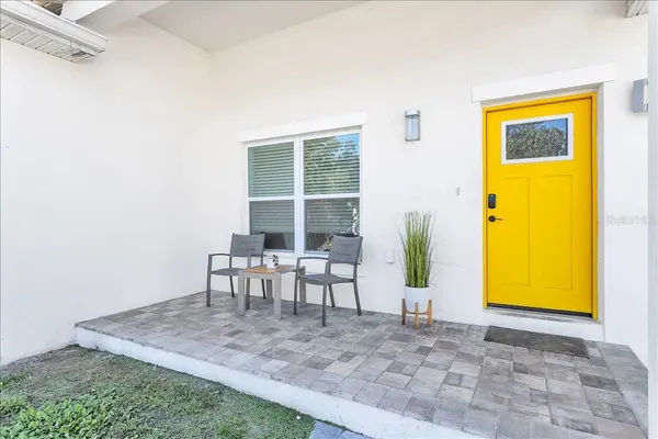 2402 W FIG ST, Tampa, FL 33609