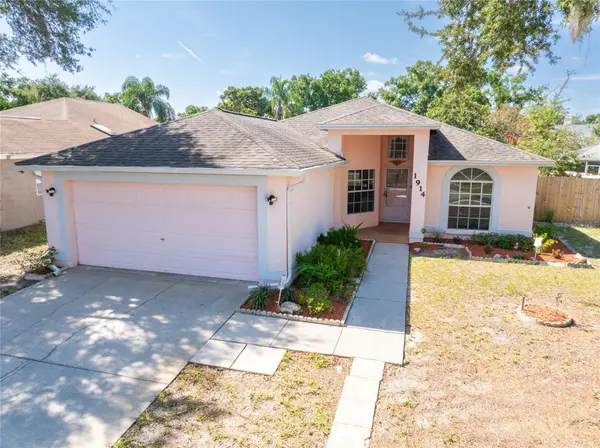 1914 WOODCUT DR, Lutz, FL 33559