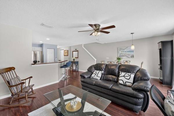 4582 LIMERICK DR, Tampa, FL 33610
