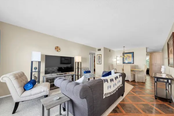 2469 FRANCISCAN DR #53, Clearwater, FL 33763