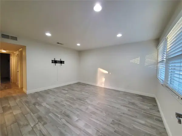3107 W HORATIO ST #B22, Tampa, FL 33609