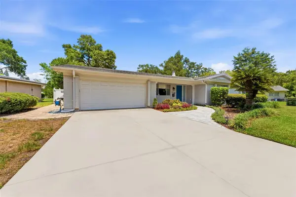 10603 ORANGE GROVE DR, Tampa, FL 33618