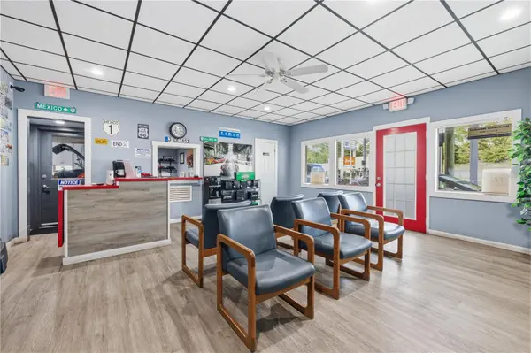 6200 N NEBRASKA AVE, Tampa, FL 33604