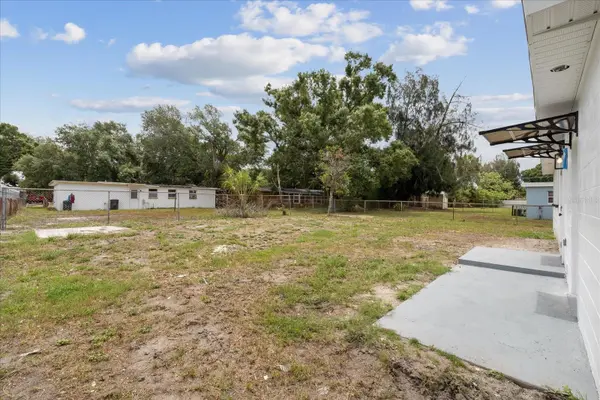 4922 S 82ND ST, Tampa, FL 33619