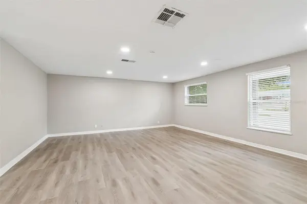 1124 JADEWOOD AVE, Clearwater, FL 33759