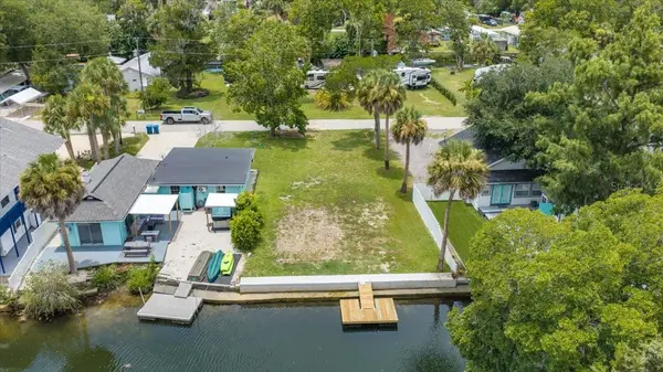 7250 COVENTRY CT, Weeki Wachee, FL 34607