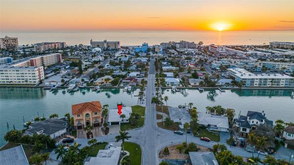 370 59TH AVE, St Pete Beach, FL 33706