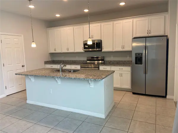 5029 AVALON PARK BLVD, Wesley Chapel, FL 33545