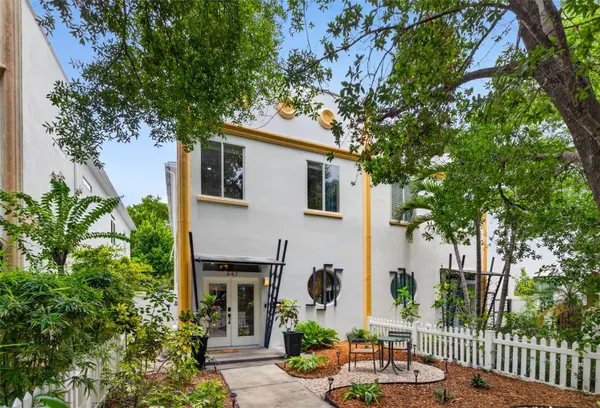 447 13TH AVE N, St Petersburg, FL 33701
