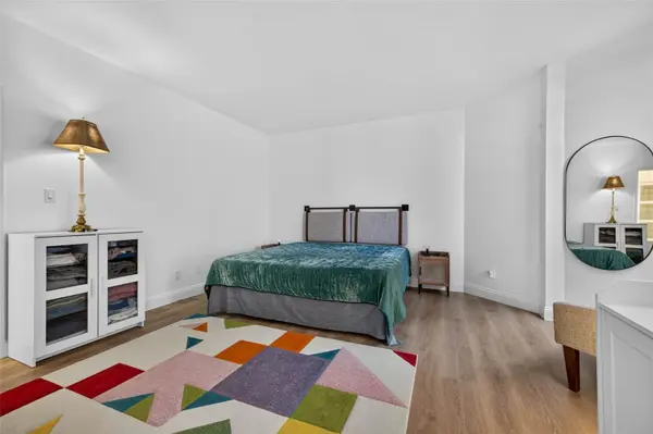 602 LIME AVE #101, Clearwater, FL 33756