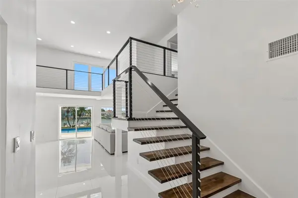 775 CAPRI BLVD, Treasure Island, FL 33706