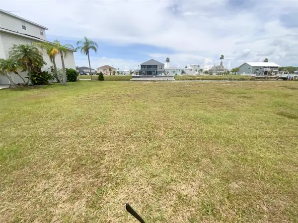 3471 CROAKER DR, Hernando Beach, FL 34607