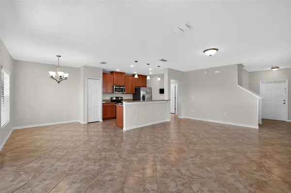10105 NEWMINSTER LOOP, Ruskin, FL 33573