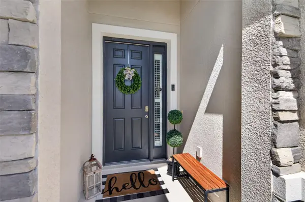 8955 BOWER BASS CIR, Wesley Chapel, FL 33545