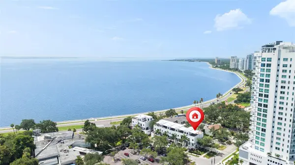 2814 W BARCELONA ST, Tampa, FL 33629