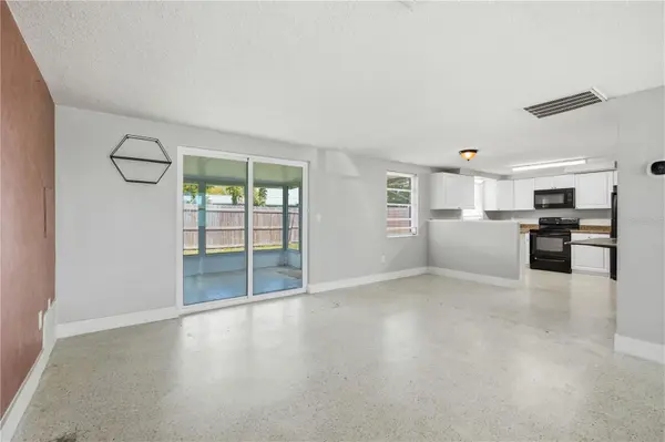 2051 PEGGY DR, Holiday, FL 34690