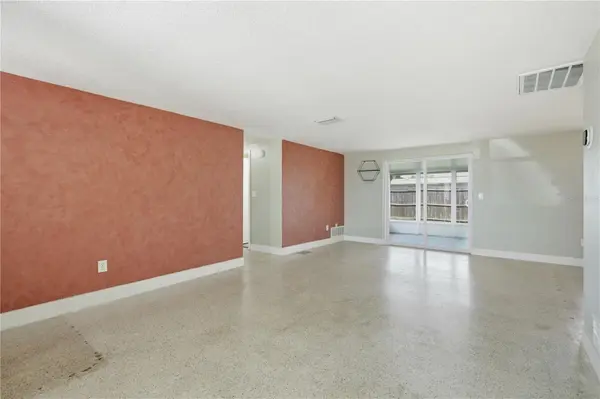 2051 PEGGY DR, Holiday, FL 34690