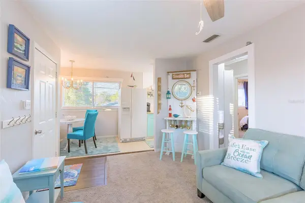 2035 28TH AVE N #1/2, St Petersburg, FL 33713