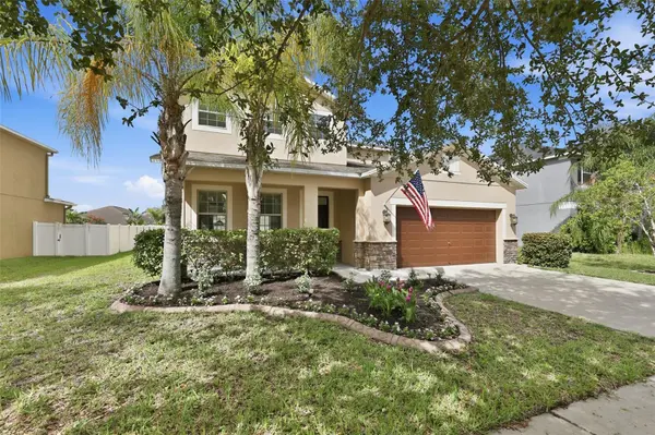 10811 KIRKWALL PORT DR, Wimauma, FL 33598