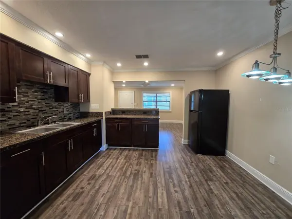 447 6TH NE AVE, Largo, FL 33770