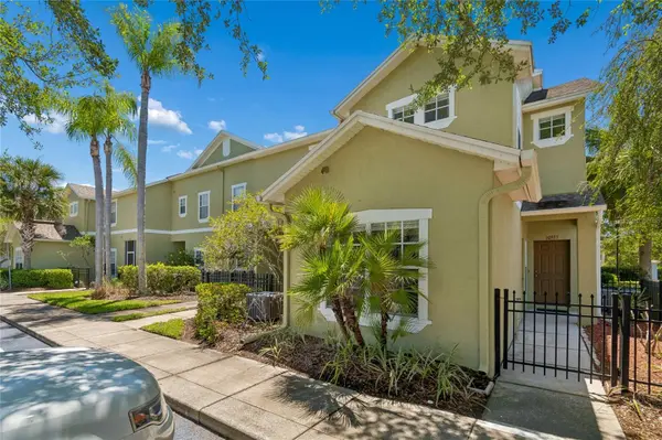 10925 WINTER CREST DR, Riverview, FL 33569