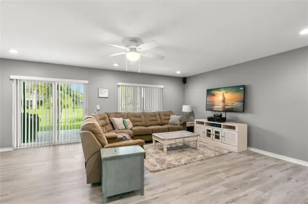 2376 HANOVER DR, Dunedin, FL 34698