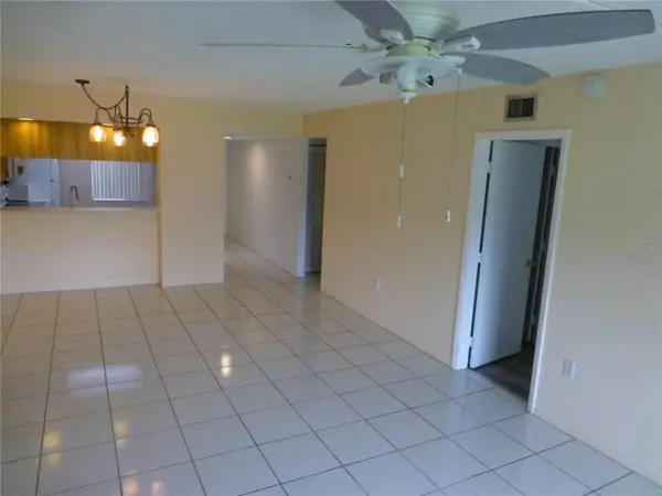 119 LAKESIDE DR #119, Oldsmar, FL 34677