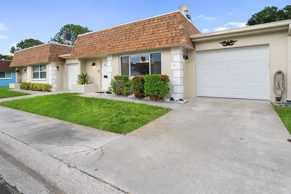 8235 BURGUNDY DR N #3, Pinellas Park, FL 33781