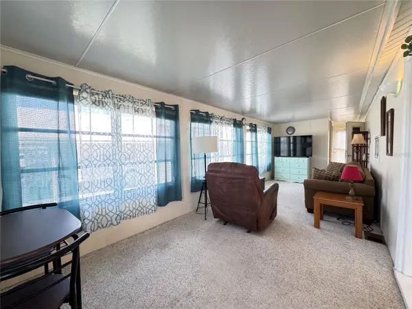 35114 GARBER LN, Zephyrhills, FL 33541