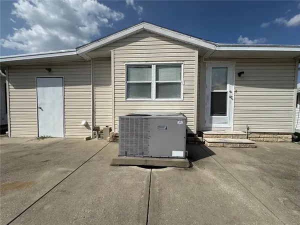 35114 GARBER LN, Zephyrhills, FL 33541