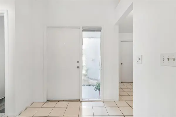 341 HIBISCUS DR, Palm Harbor, FL 34684
