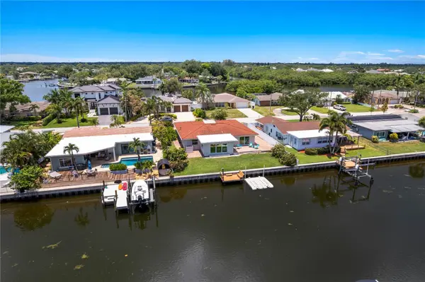 4425 13TH WAY NE, St Petersburg, FL 33703