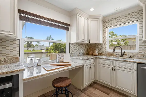 4425 13TH WAY NE, St Petersburg, FL 33703