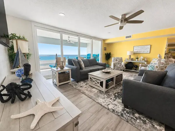 17400 GULF BLVD N #B-5, Redington Shores, FL 33708