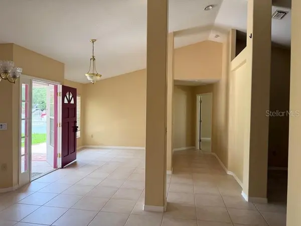 12721 N OLA AVE, Tampa, FL 33612