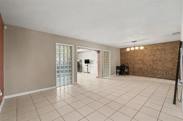 5603 LOWN ST N, St Petersburg, FL 33714